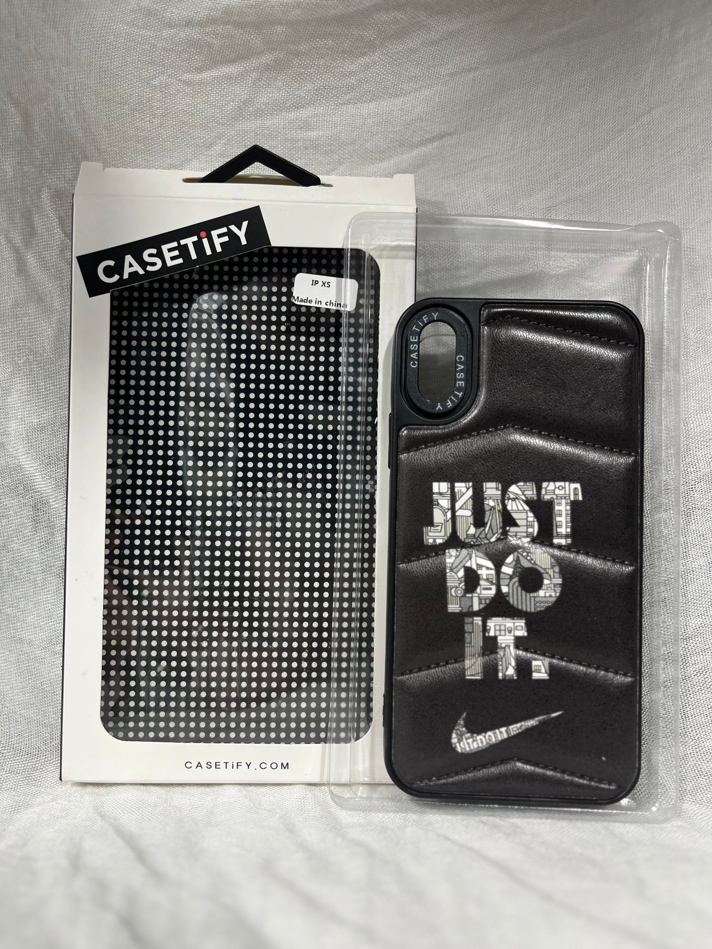 Company CASETIFY original